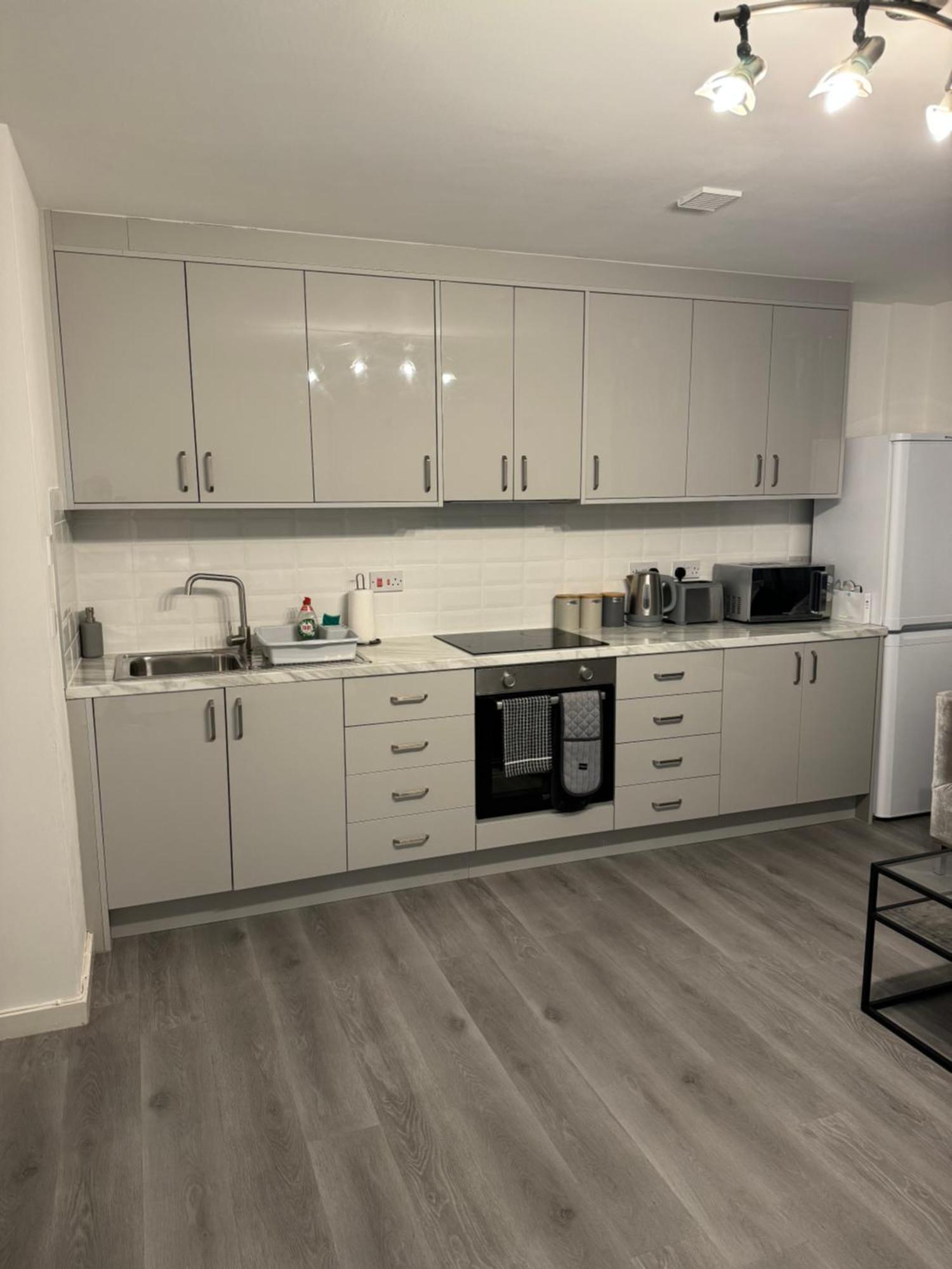Modern Smart 2 Bedroom Apartment Central Манчестер Экстерьер фото