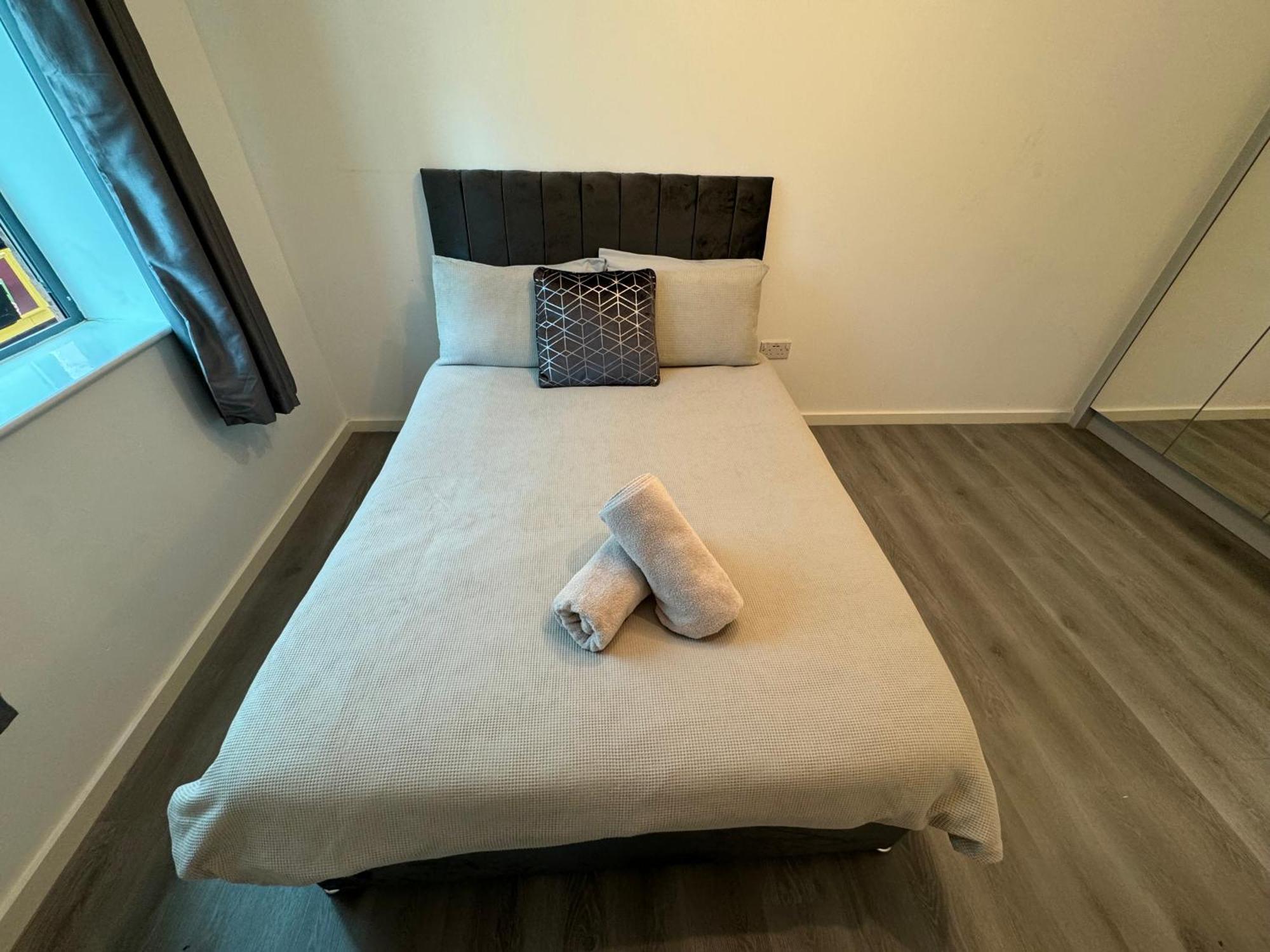 Modern Smart 2 Bedroom Apartment Central Манчестер Экстерьер фото